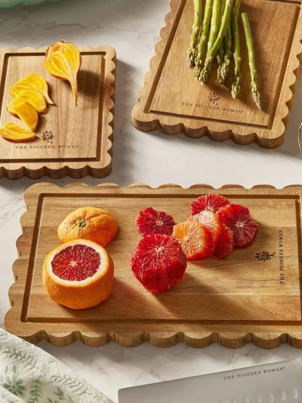 The Pioneer Woman 3-Piece Acacia Wood Scalloped Cutting Boards